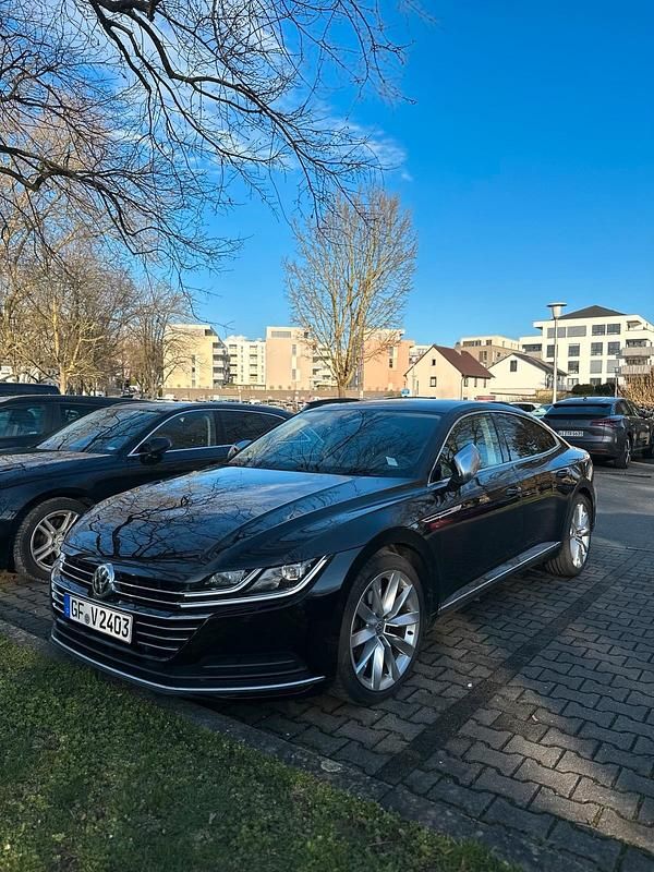 Schwarz Gebraucht 2017 VW Arteon Elegance Coupé | 19.500 € (Fairer Preis) - Bild 1/4