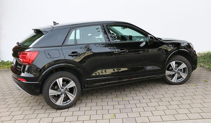 Gebraucht Audi Q2 Advanced 150 PS (110 kW) 2020 Schwarz SUV