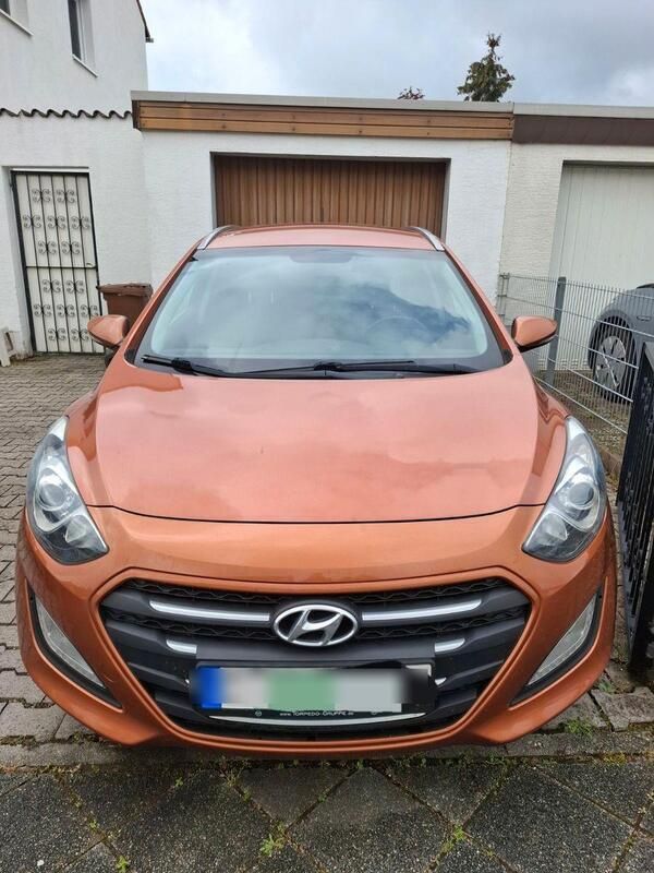 Orange Gebraucht 2016 Hyundai i30 Kombi | 8.100 € (Fairer Preis) - Bild 1/4