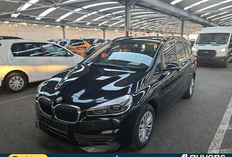 Schwarz Gebraucht 2020 BMW 218 Gran Tourer Van / Kleinbus | 10.700 € (Superpreis) - Bild 1/4