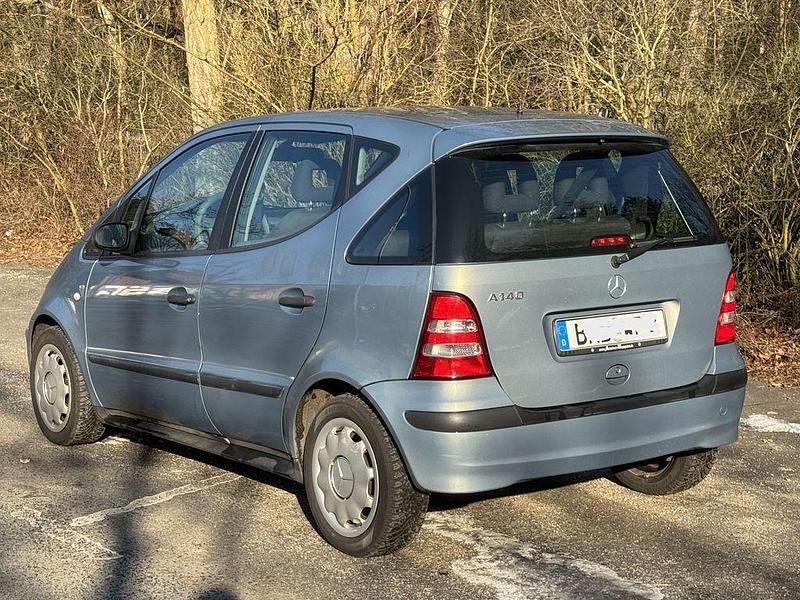 Gebraucht Mercedes A140 Classic 82 PS (60 kW) 2002 Grau Van / Kleinbus