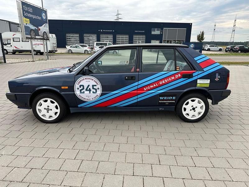 Blau Gebraucht 1988 Lancia Delta | 9.499 € - Bild 1/4