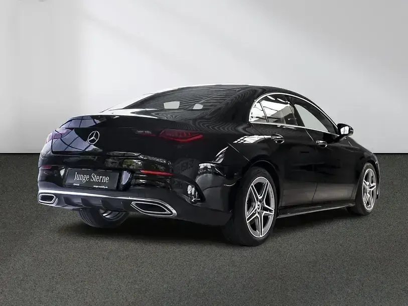 Gebraucht Mercedes CLA200 AMG line 163 PS (119 kW) 2025 Schwarz Coupé