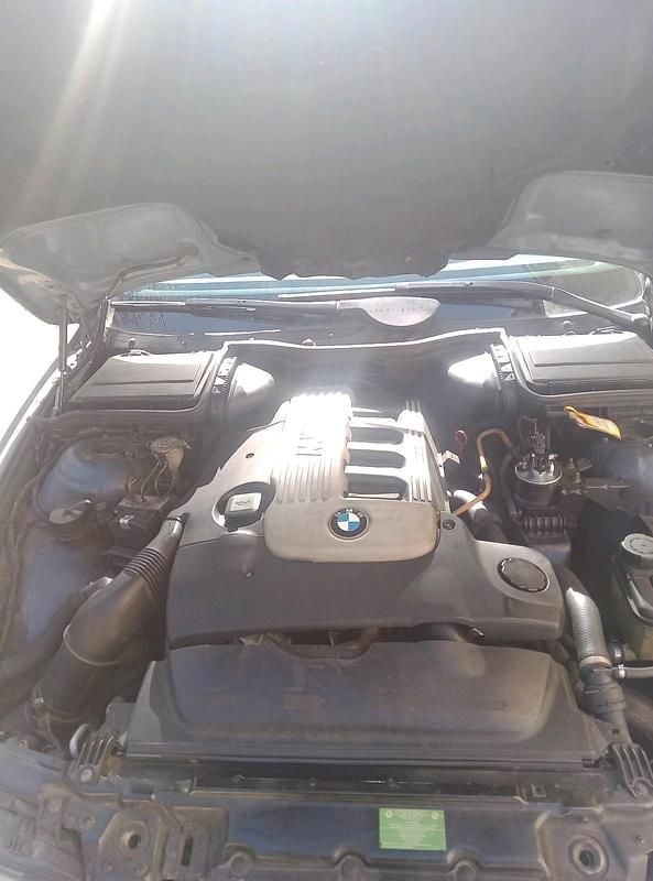 Gebraucht BMW 525 163 PS (119 kW) 2000 Blau Limousine