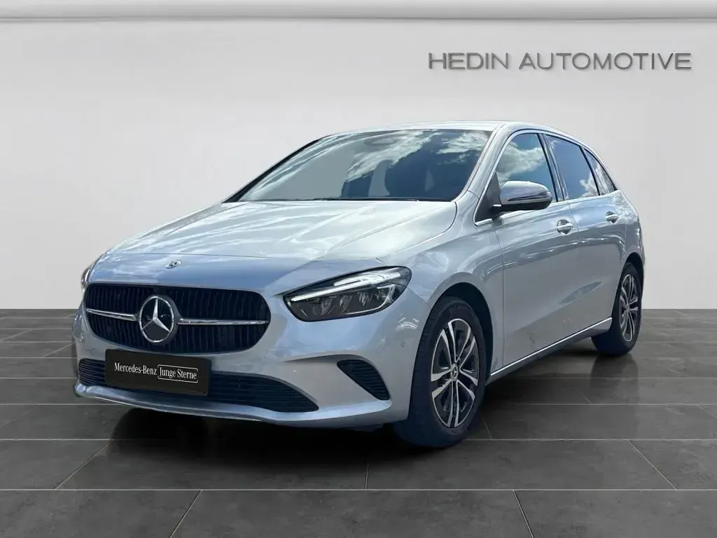 Usata Mercedes E250 Progressive 163 CV (119 kW) 2024 Argento Berlina