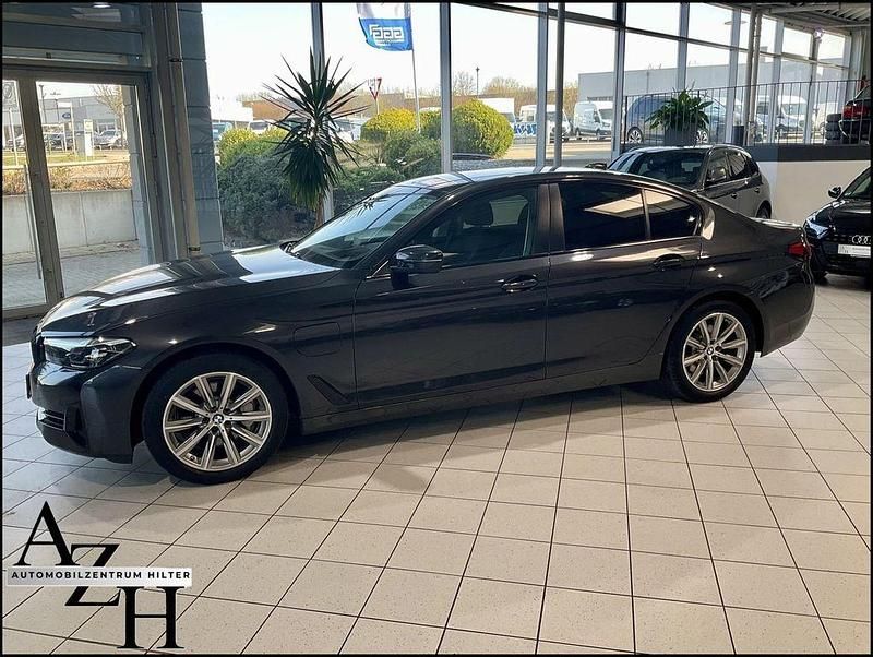 Gebraucht BMW 530e 184 PS (135 kW) 2021 Grau Limousine