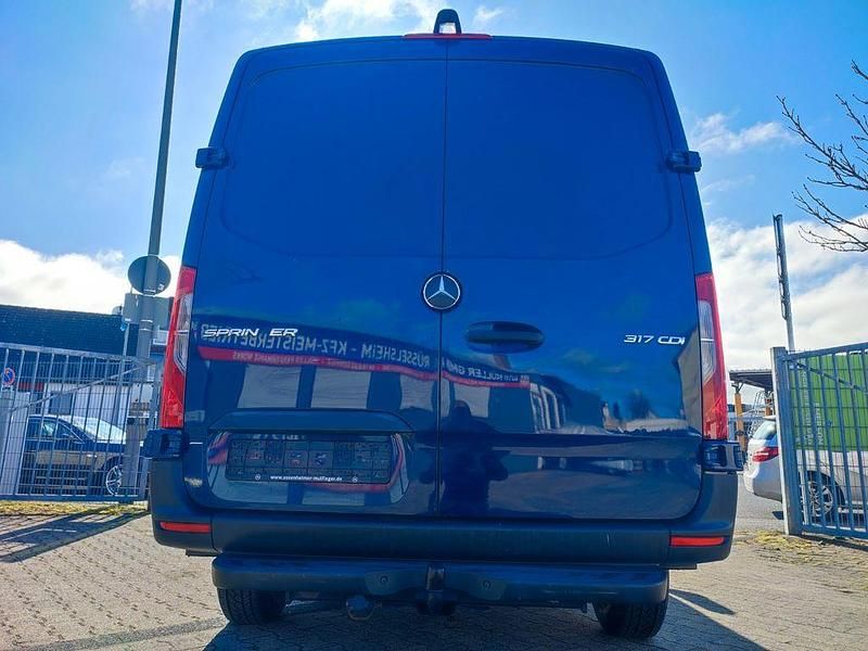 Gebraucht Mercedes Sprinter 170 PS (125 kW) 2021 Blau Van