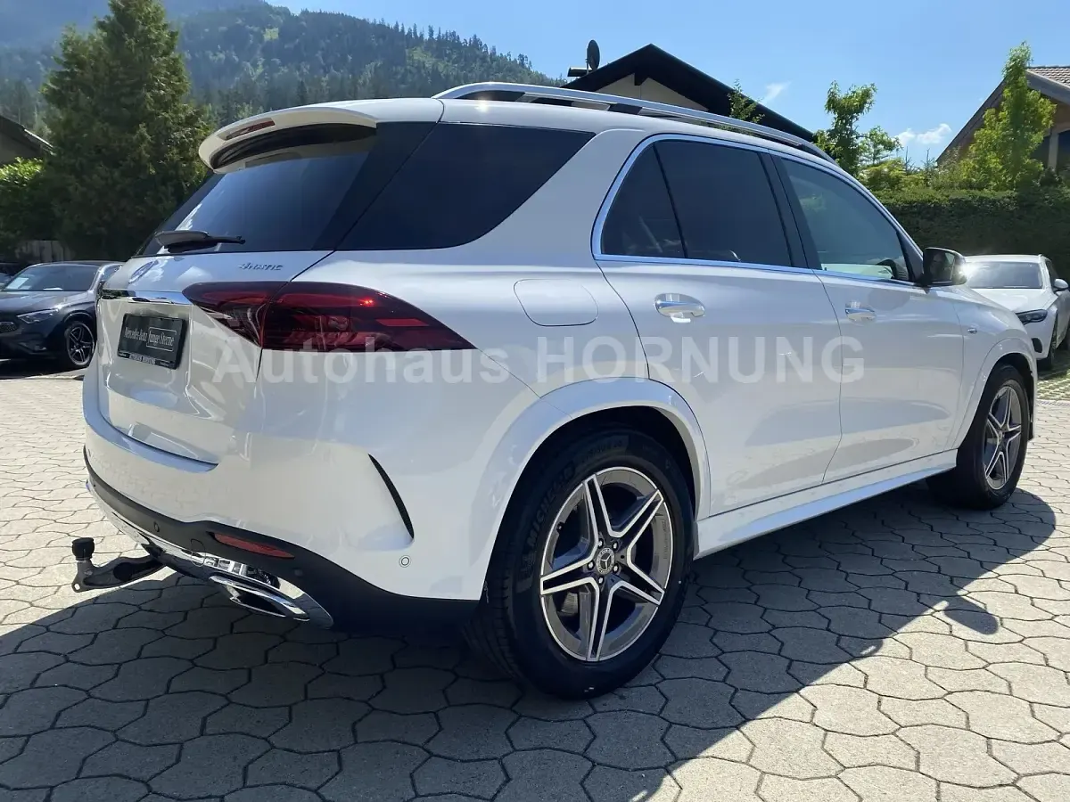 Gebraucht Mercedes GLE350 AMG 197 PS (144 kW) 2025 Weiß SUV