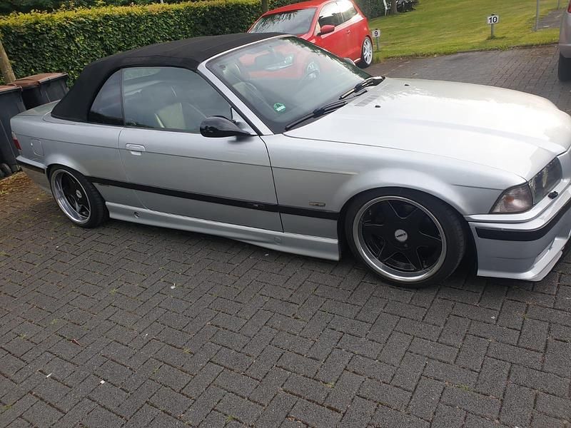 Gebraucht BMW 328 Cabriolet 193 PS (141 kW) 1997 Silber Cabrio