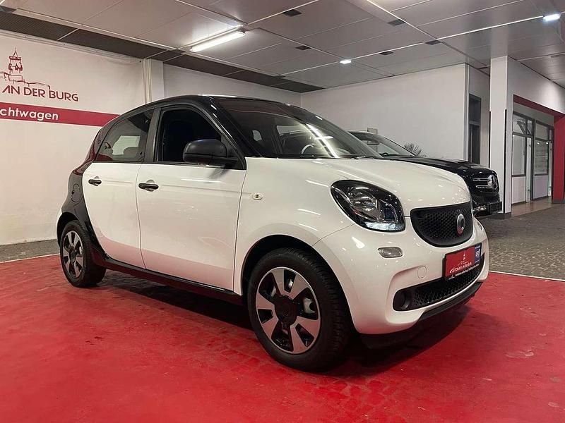 Gebraucht Smart ForFour 71 PS (52 kW) 2019 Weiß Kleinwagen