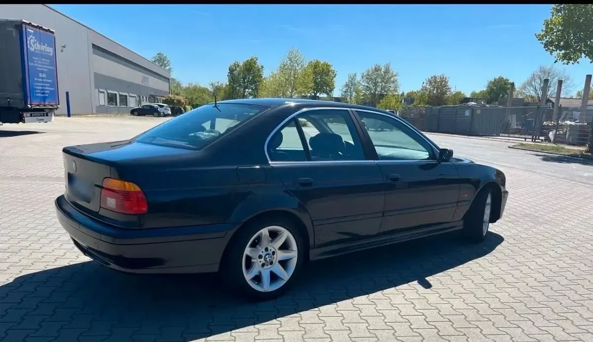 Gebraucht BMW 520 170 PS (125 kW) 2003 Schwarz Limousine