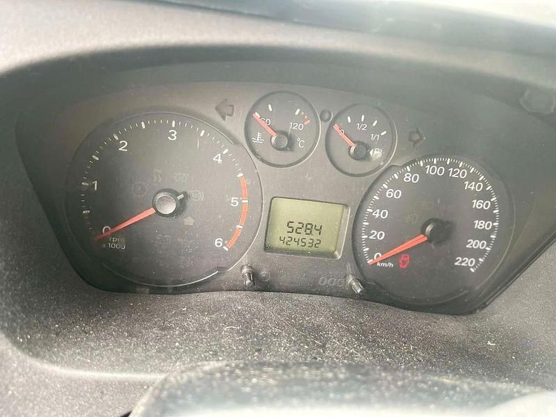 Second-hand Ford Transit 86 CP (63 kW) 2011 Roșu Break