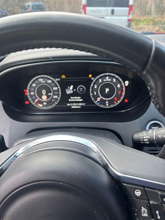 Gebraucht Jaguar E-Pace R-Dynamic 200 PS (147 kW) 2020 Rot SUV