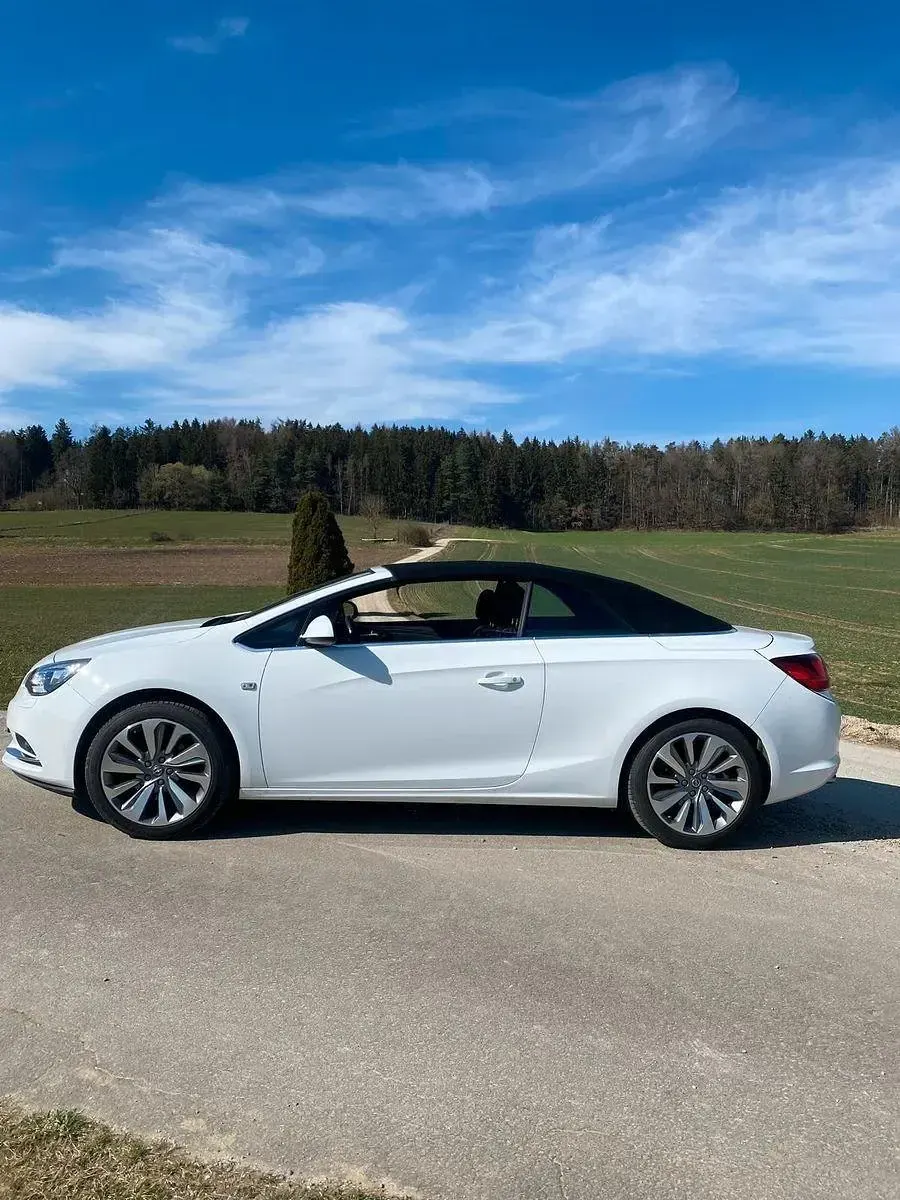 Gebraucht Opel Cascada Ultimate 136 PS (100 kW) 2019 Weiß Cabrio