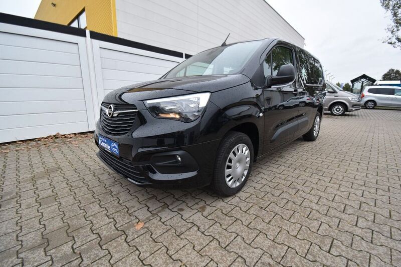 Diamant schwarz/karbon schwarz Gebraucht 2022 Opel Combo Life XL Edition Van / Kleinbus | 24.990 € (Fairer Preis) - Bild 1/4