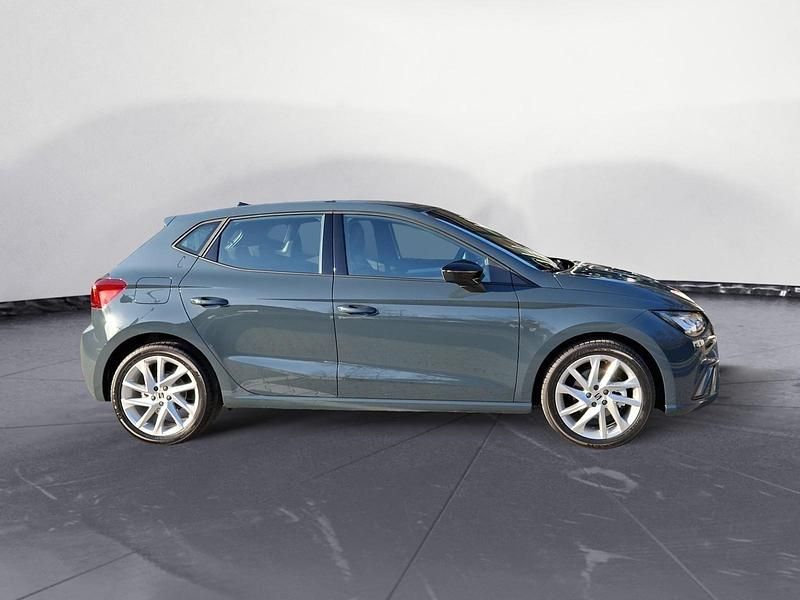 Neu Seat Ibiza FR 116 PS (85 kW) 2026 Blau Kleinwagen
