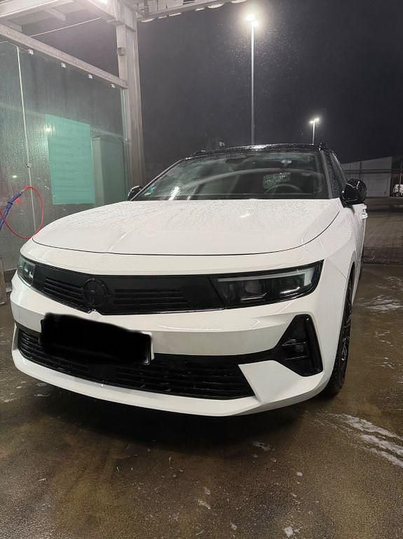 Opel Astra St 1 6 Hybrid 133kw Ultimate Paket Auto
