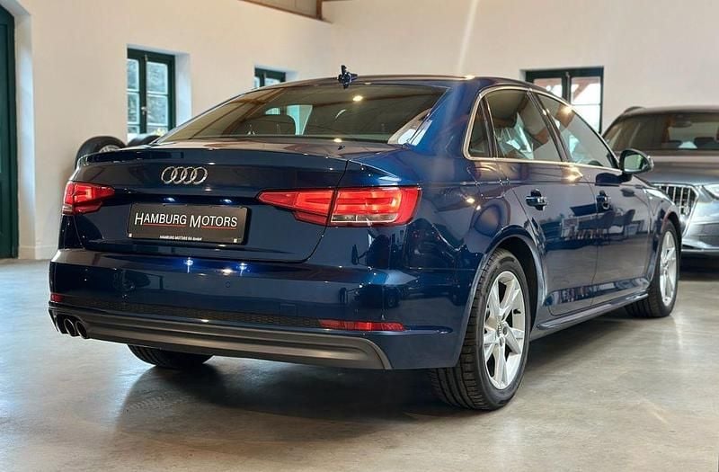 Gebraucht Audi A4 S-Line 218 PS (160 kW) 2017 Blau Limousine