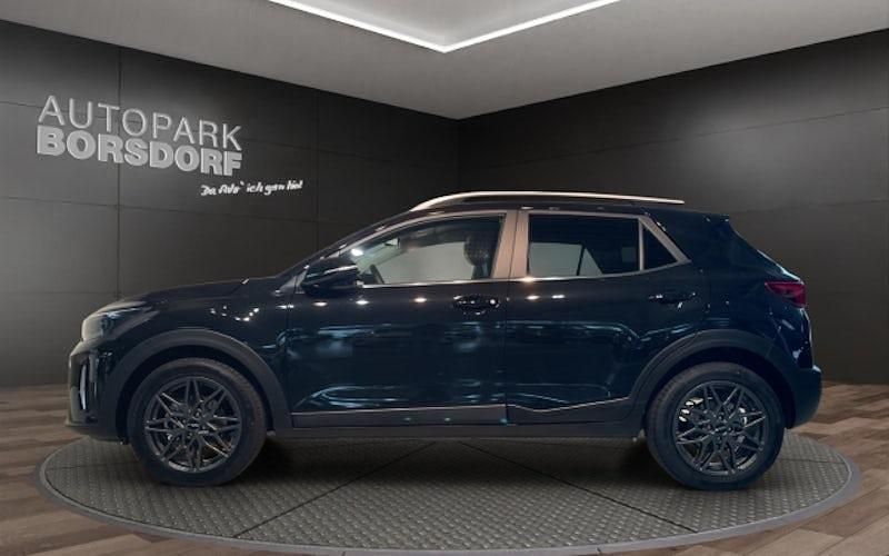 Neu Kia Stonic 101 PS (74 kW) 2025 Schwarz SUV