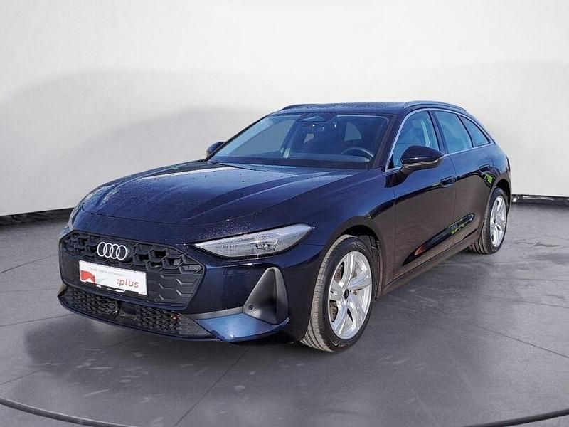 Gebraucht Audi A5 Basis 150 PS (110 kW) 2025 Blau Coupé