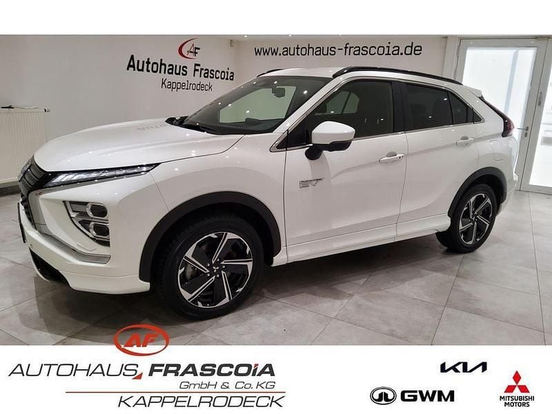 S) (weiss Gebraucht 2022 Mitsubishi Eclipse Cross Plus SUV | 22.900 € (Fairer Preis) - Bild 1/4