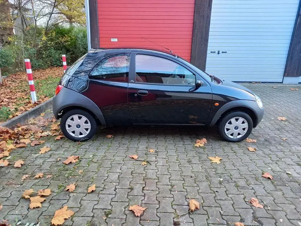 Gebraucht Ford Ka 69 PS (50 kW) 2006 Schwarz Kleinwagen