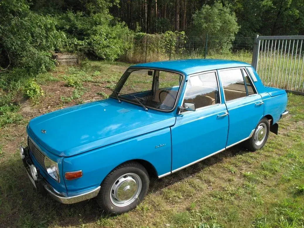 Gebraucht Wartburg 353 50 PS (36 kW) 1973 Blau Limousine