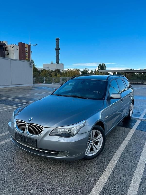 Grau Gebraucht 2008 BMW 525 Kombi | 4.999 € (Fairer Preis) - Bild 1/4