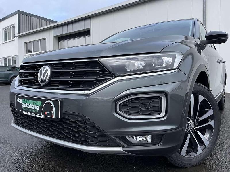 Indiumgrau Gebraucht 2020 VW T-Roc IQ Drive SUV | 26.860 € (Etwas zu teuer) - Bild 1/4