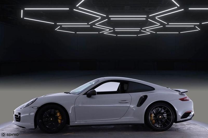 Gebraucht Porsche 911 Turbo S 581 PS (427 kW) 2017 Grau Coupé