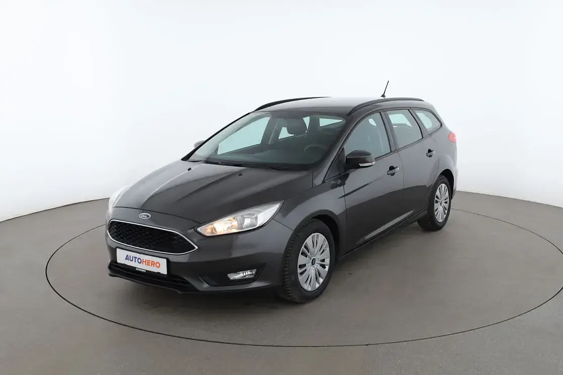 Gebraucht Ford Focus Business Edition 125 PS (91 kW) 2018 Kombi