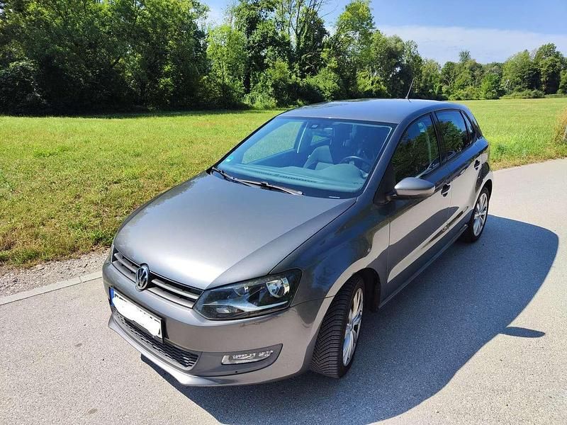 Gebraucht 2010 VW Polo Comfortline Limousine | 6.200 € (Fairer Preis) - Bild 1/4