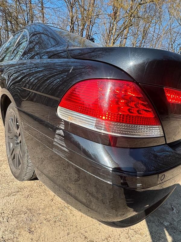 Gebraucht BMW 735 272 PS (200 kW) 2002 Schwarz Limousine