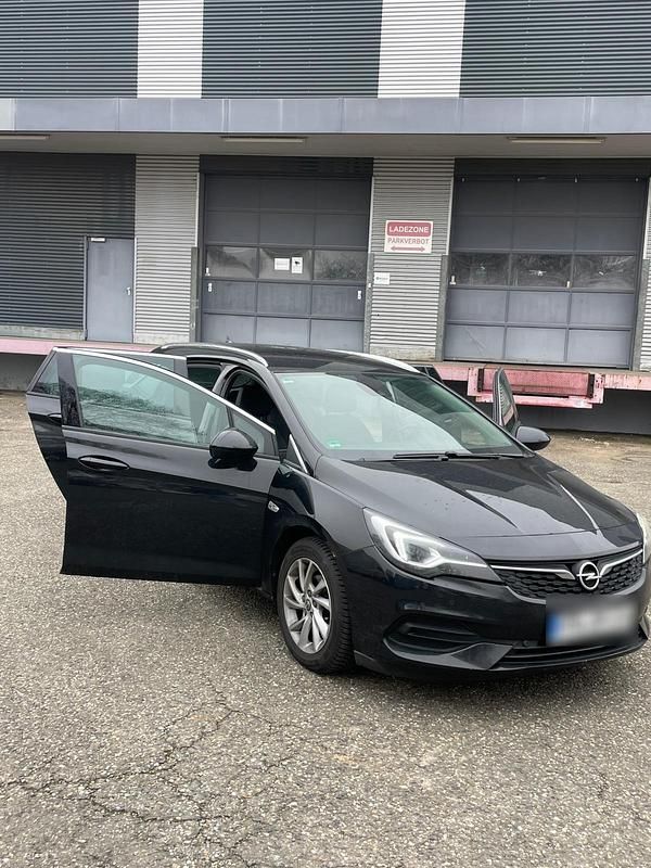 Gebraucht Opel Astra 122 PS (89 kW) 2021 Schwarz Kombi