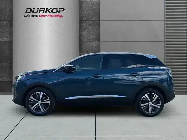 Gebraucht Peugeot 3008 Allure 131 PS (96 kW) 2023 Celebes blau SUV