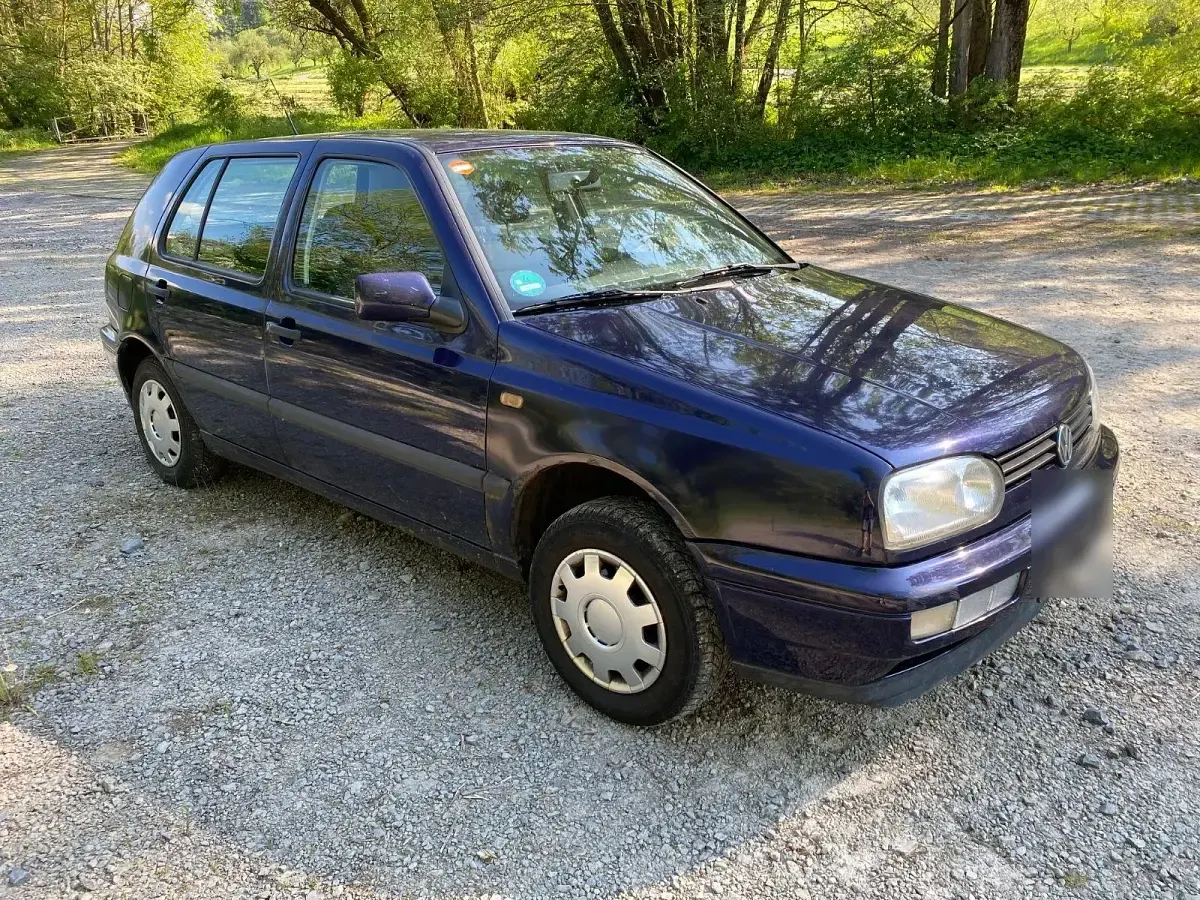 Brugt VW Golf III 75 HK (55 kW) 1996 Blå Sedan