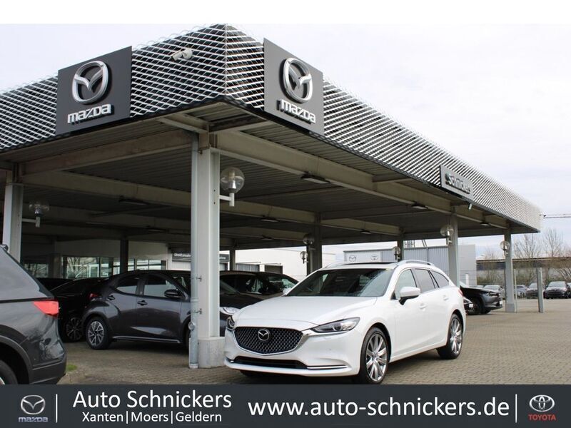 Weiss Gebraucht 2024 Mazda 6 20th Anniversary Kombi | 30.740 € (Guter Preis) - Bild 1/4