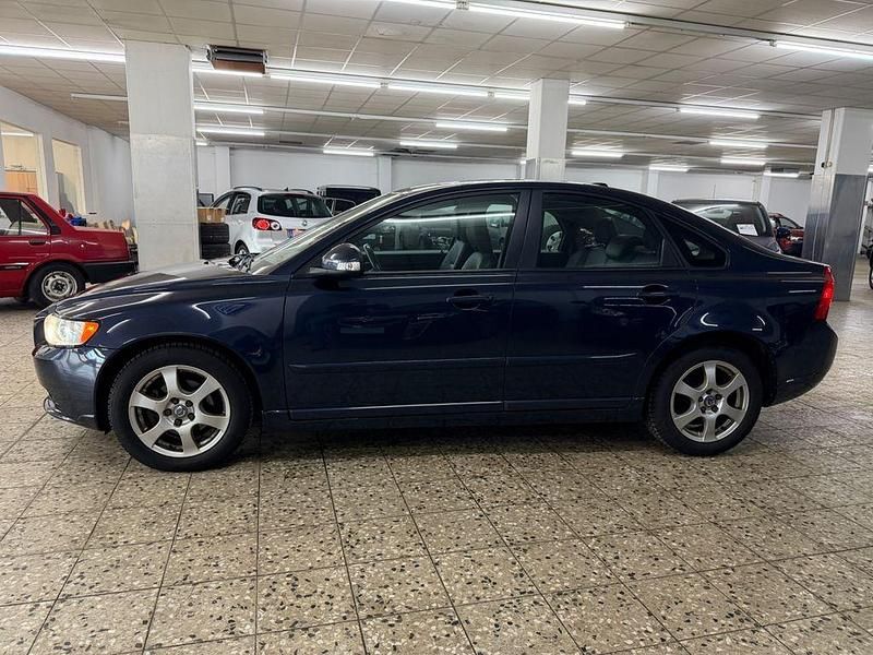 Gebraucht Volvo S40 114 PS (83 kW) 2012 Blau Limousine