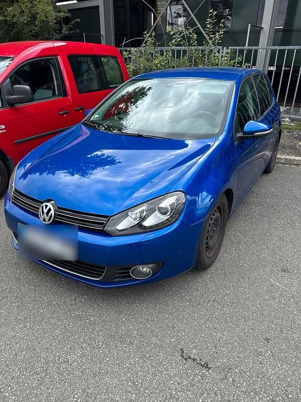 Blau Gebraucht 2011 VW Golf VI Highline Limousine | 7.250 € (Teuer) - Bild 1/4