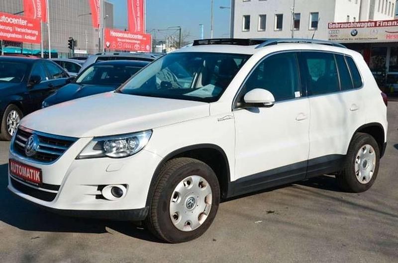 Weiß Gebraucht 2008 VW Tiguan SUV | 9.900 € (Etwas zu teuer) - Bild 1/4