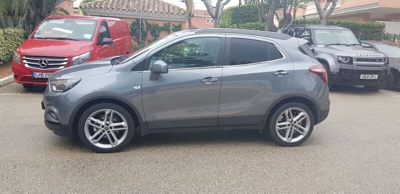 Grau Gebraucht 2018 Opel Mokka X Design Edition SUV | 16.999 € (Teuer) - Bild 1/4