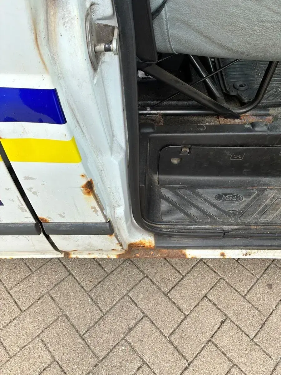 Gebraucht Ford Transit 116 PS (85 kW) 2011 Van