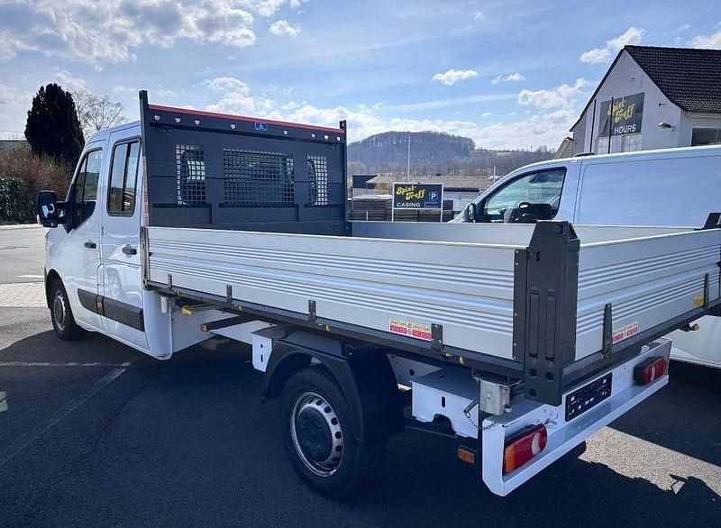 Gebraucht Renault Master 163 PS (119 kW) 2024 Weiß Van / Kleinbus