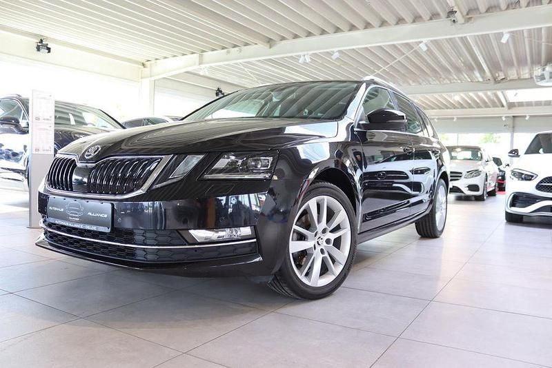 Schwarz Gebraucht 2018 Skoda Octavia Style Kombi | 17.990 € (Fairer Preis) - Bild 1/4