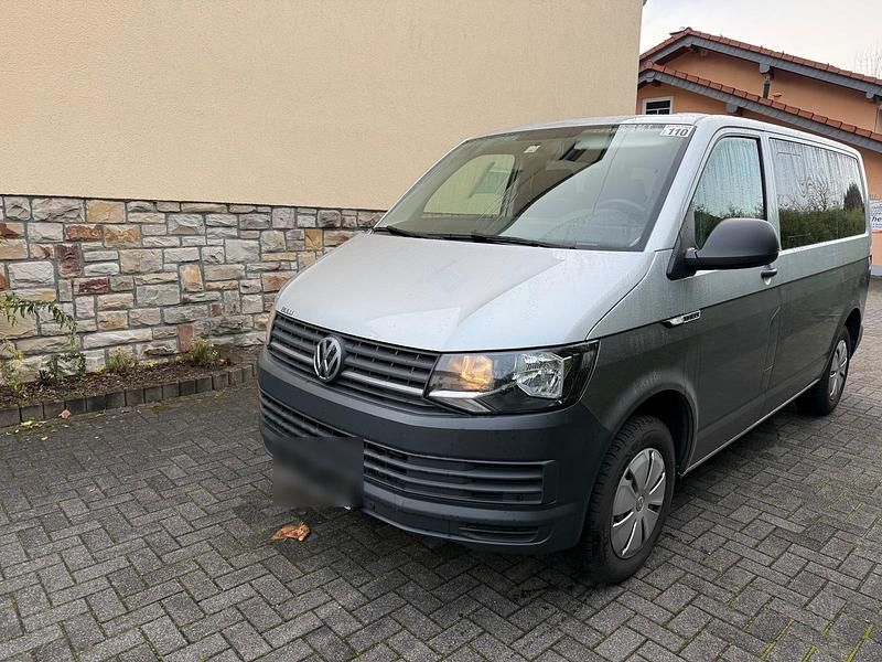 Silber Gebraucht 2017 VW T6 Van | 22.900 € (Superpreis) - Bild 1/4