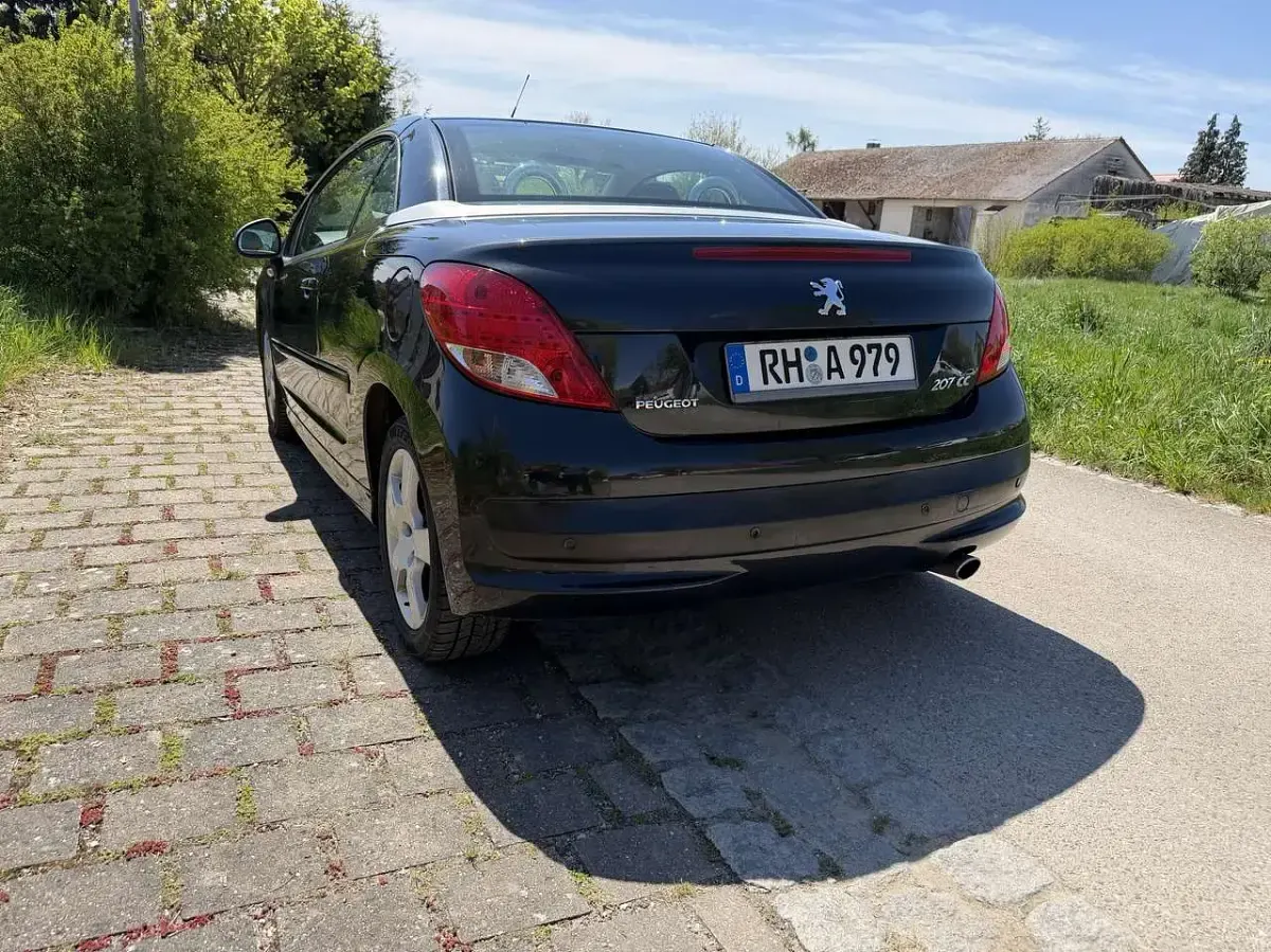 Gebraucht Peugeot 207 CC Premium 120 PS (88 kW) 2010 Cabrio