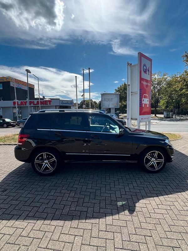 Gebraucht Mercedes GLK220 170 PS (125 kW) 2013 Schwarz SUV