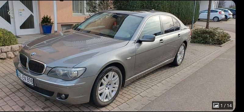 Gebraucht BMW 740 306 PS (225 kW) 2006 Grau Limousine