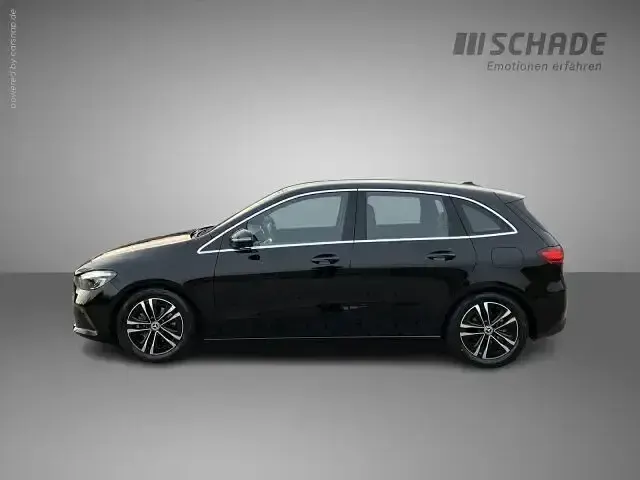 Gebraucht Mercedes B200 Progressive 150 PS (110 kW) 2024 Schwarz Kleinwagen