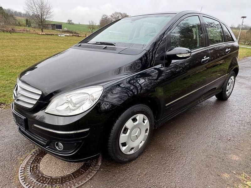 Schwarz Gebraucht 2007 Mercedes B170 Van / Kleinbus | 2.990 € (Guter Preis) - Bild 1/4